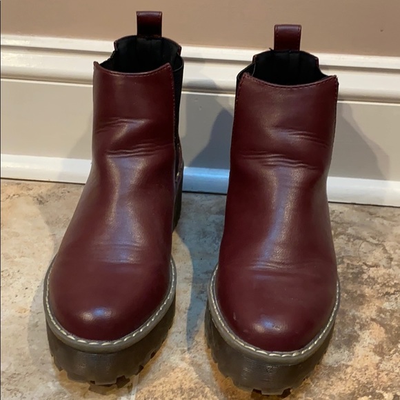 Chunky Maroon Platform Boots Size 36/6 - Picture 2 of 3